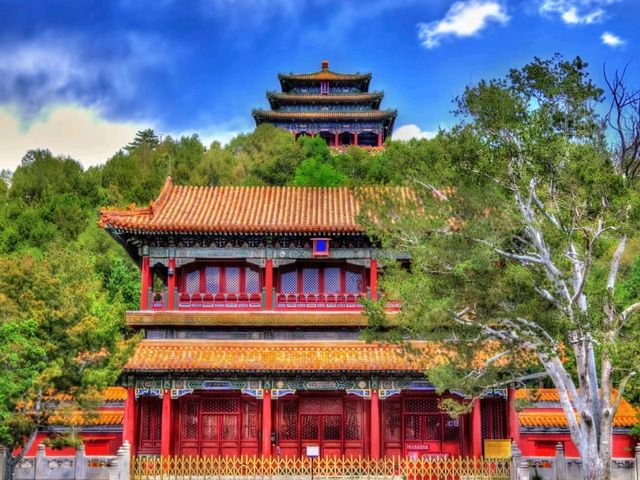 Ready to deep dive into old Beijing magic? 🌆