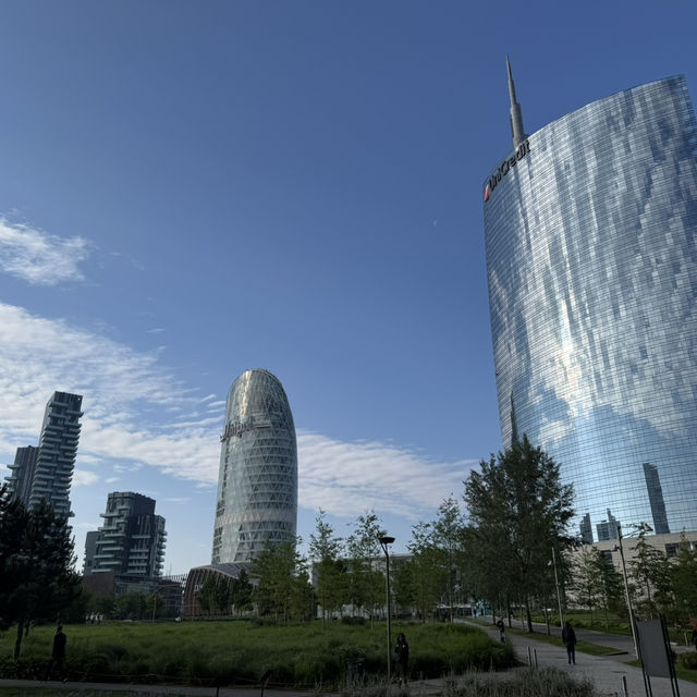 Milan Modern Glow🌞: Boso Verticale Milan Modern Glow🌞: Boso Verticale