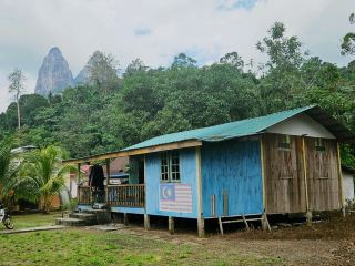 🌊 Hidden Paradise: Kampong Asah Waterfall Trek