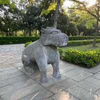 Ming Tomb 