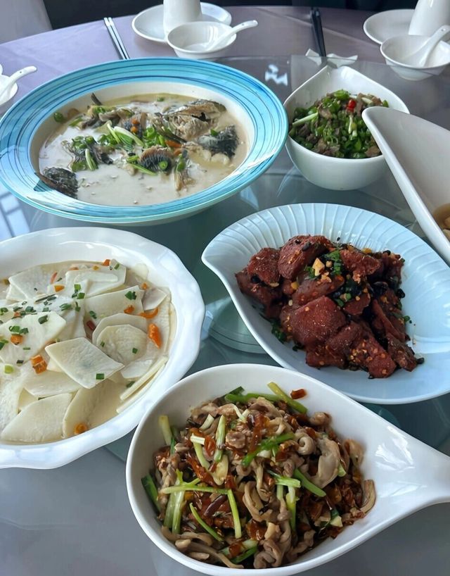 衡陽湘江南溫泉度假村！
