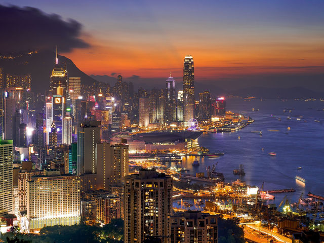 Neon Nocturne: A Tale of Dazzling Nights in Hong Kong's Insomniac Oasis