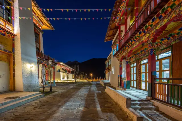 Tibet | The small Swiss town of Lulang, which is not generally desolate in winter