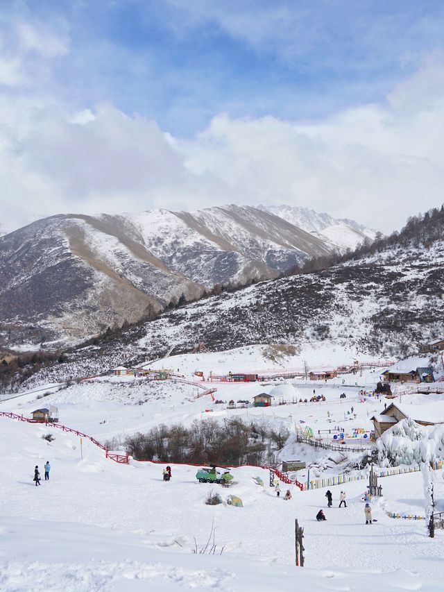 一個週末我闖入了國道317的第一座雪山（附攻略）