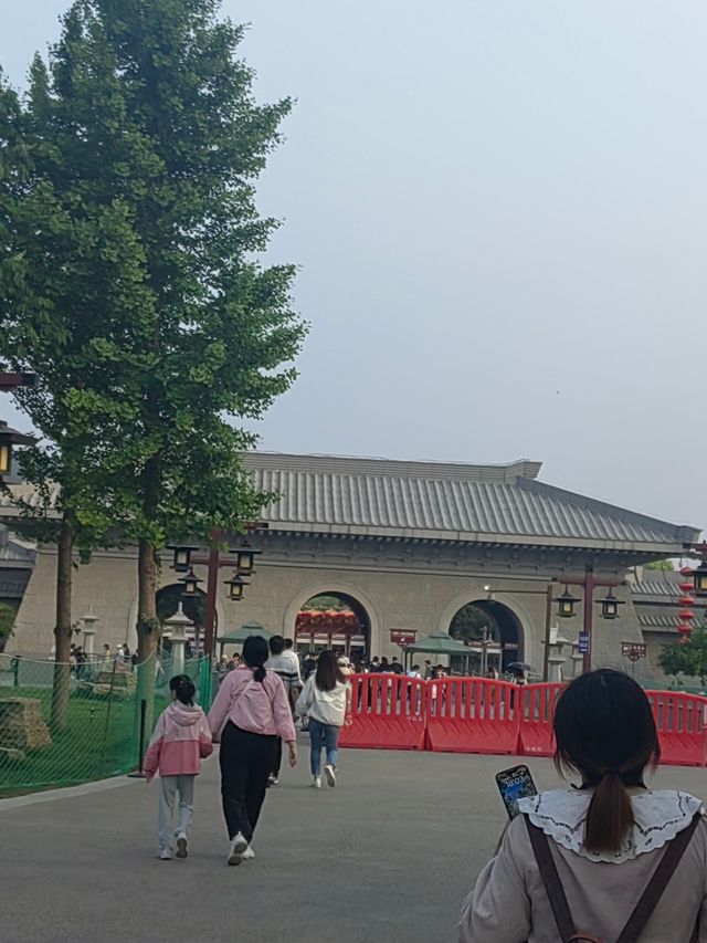 洛陽龍門石窟一日遊