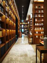 書香氣華，書店明星，閱讀寶地，泰舍書局