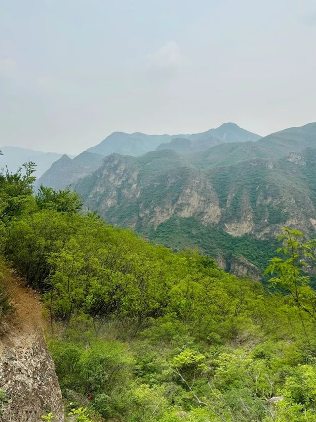 不敢想像這裡是寸土寸金的北京，京西小三峽，也太美了！