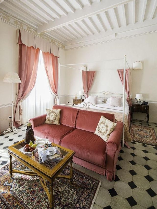 🌟 Tuscany Treasures: Villa di Piazzano Revealed 🏰✨
