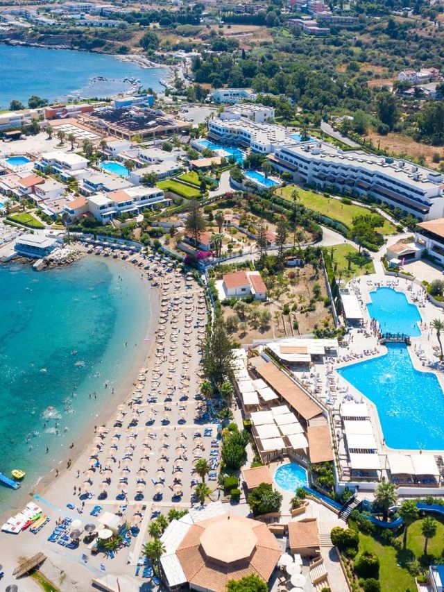 🌟🛏️ Unwind in Style: Rhodes' Amilia Mare Paradise 🏖️