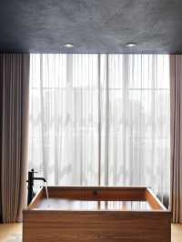 🍂✨ Chic Chicago Stays: Nobu Hotel's Autumn Allure 🍁✨