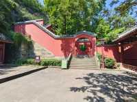皇澤寺——女皇帝武則天祀廟。