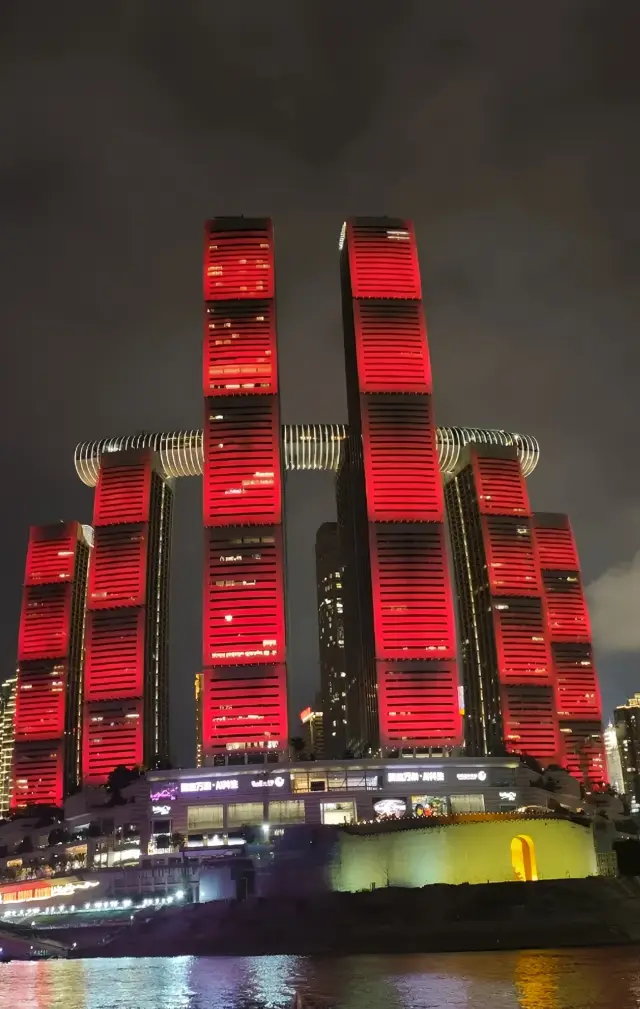 満足度満点！解放碑1日観光プラン！。