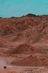 Charyn Canyon National Park｜萬物皆有裂痕，那是光照進來的地方  恰倫大峽谷。