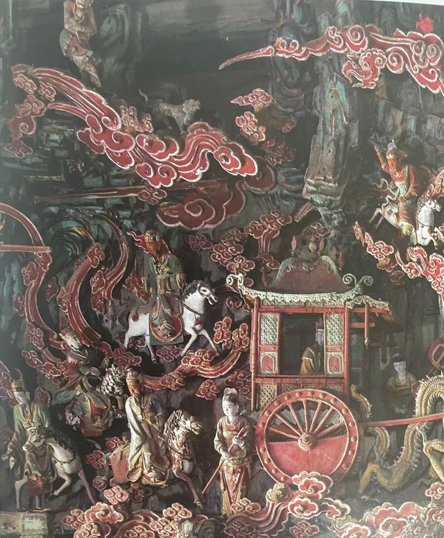 《汾陽太符觀彩塑》仙女下凡該是這般模樣 汾陽不止有名酒，不止有杏花，古代道觀中還藏着國色天香，花。