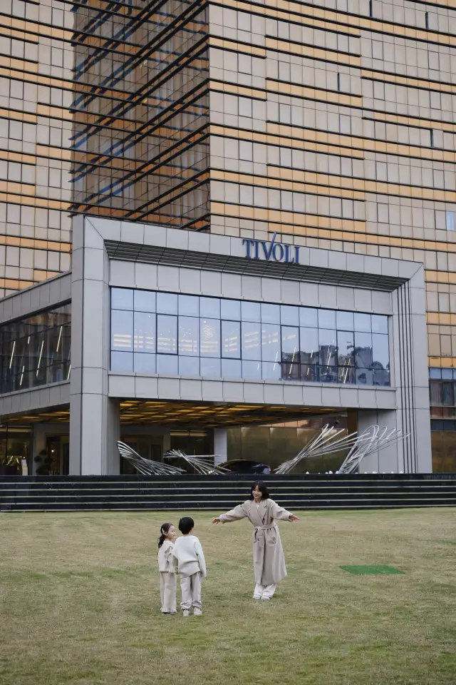 Enjoy a vacation without leaving Chengdu!