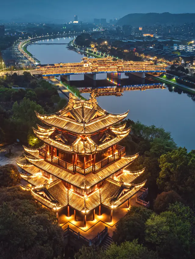 닝하이의 문화 중심에서 숙박하세요! 싱닝 랑치아오 옆 인기 호텔