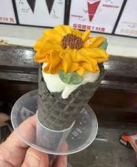 🌸 Discovering Sakura Ice Cream in Shanghai