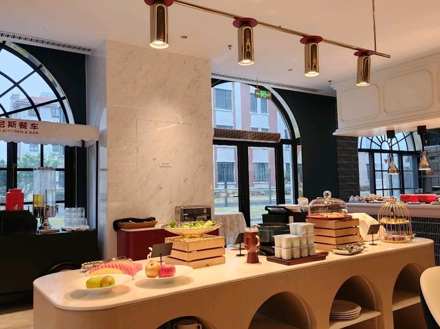 🍽️【上海・思特奇STAGE｜威尼斯早餐劇場】 