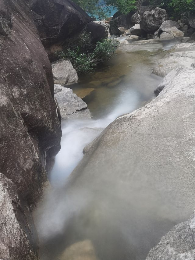 廣州秘境瀑布攻略
