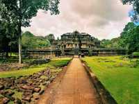 Hindu Gods, Buddhist Peace: The Dual Soul of Baphuon