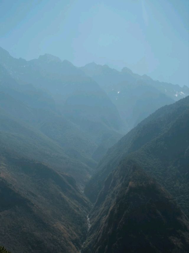 Yunnan Mountain Magic ✨ Explore Tiger Leaping Gorge
