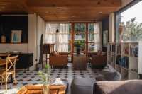 山和湖都在眼前