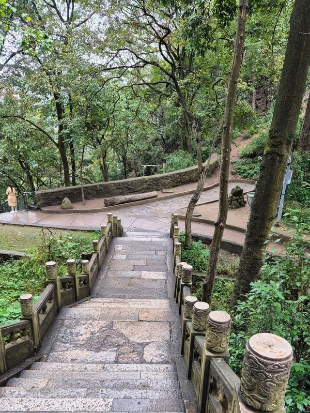 Qianling Mountain Park: Where Nature Meets Serenity in Guiyang
