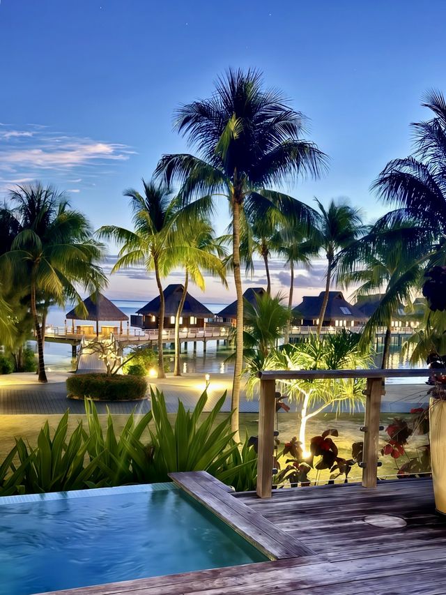 七日幻夢：我的波拉波拉漂浮日記