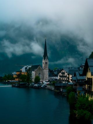 เนื่องจากฉันไม่อยากเป็น "เครื่องจักรท่องเที่ยวในยุโรป" ฉันจึงตัดสินใจไปออสเตรีย ฮังการี และสาธารณรัฐเช็กแทน