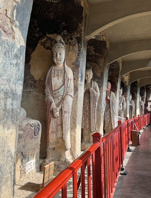 麥積山佛國記：懸崖上的千年東方微笑