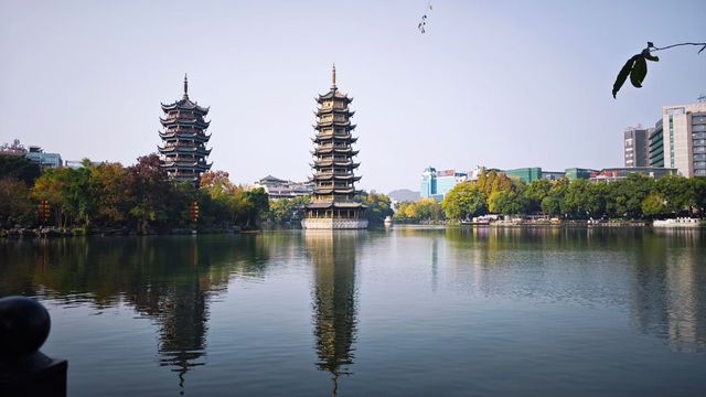 帶爸媽玩轉陽朔|解鎖天空之鏡的仙氣玩法 帶爸媽玩轉陽朔|解鎖天空之鏡的仙氣玩法