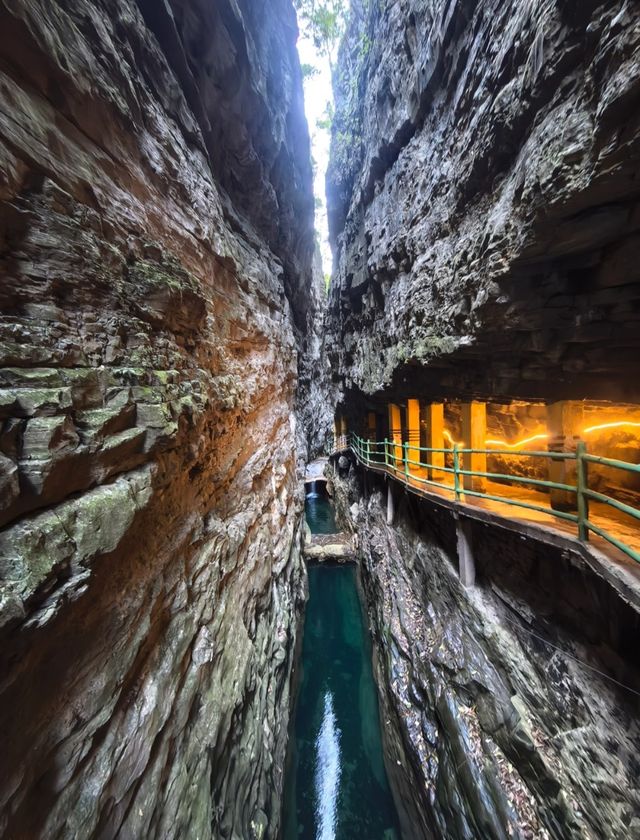 秋日挑戰金刀峽:徒步攻略與獎牌收穫記 秋日挑戰金刀峽:徒步攻略與獎牌收穫記