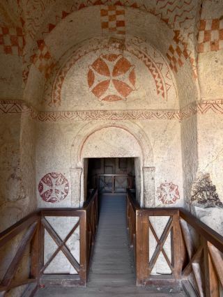 ตุรกี. พิพิธภัณฑ์กลางแจ้งเกอเรเม ภาพจิตรกรรมฝาผนังโบสถ์หิน (ตอนที่ 3)