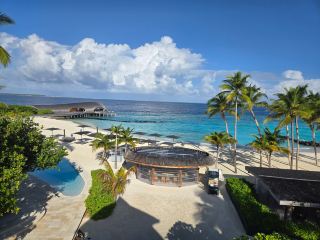 Unparalleled Luxury at The St. Regis Maldives: A Dream Anniversary Celebration