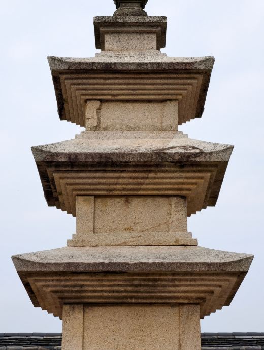Bulguksa Temple's twin pagodas | A dialogue of simplicity and