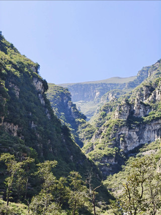 Baoding Sanhuang Mountain | Niche hiking in the Northern Taihang Mountains, a hidden karst canyon gem