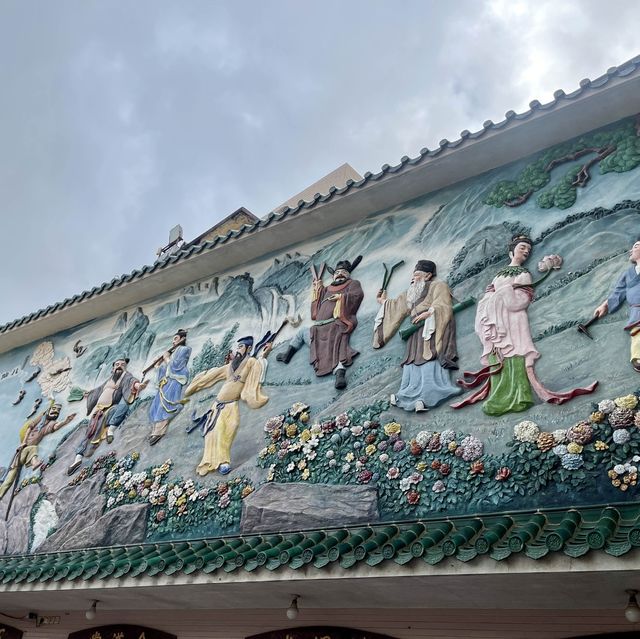 風景怡人，人傑地靈，圓玄學院