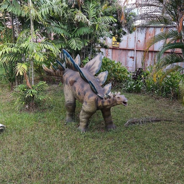 Dinosaurs in Georgetown 