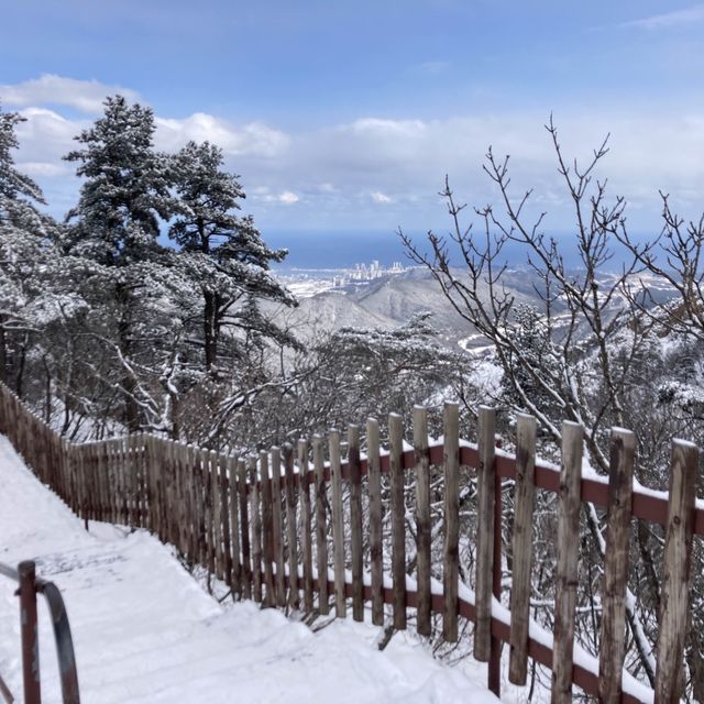 울산바위뷰와 함께하는 설경!