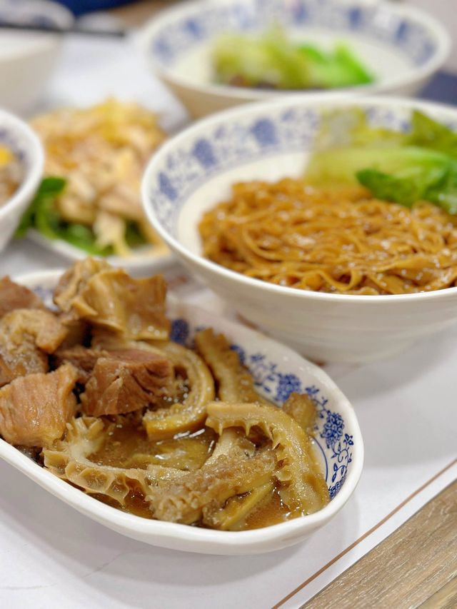 人氣手撕雞專門店