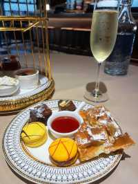 浪漫情調🌹高質三層架tea set下午茶🥂🍰無可挑剔🤩  🦪Feast Oyster Bar  