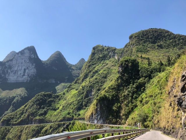 Ma Pi Leng Pass เว้นทาง roadtrip ฮ่าซาง เวียดนาม