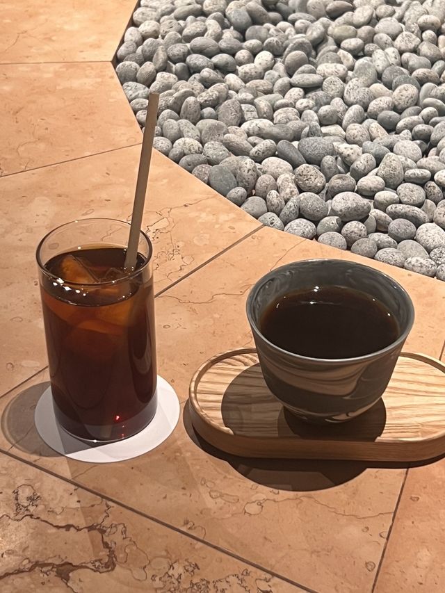 東京【馬喰町】スタイリッシュホテルの中にあるおしゃれカフェ