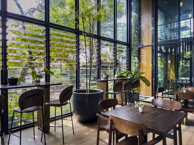 ไม่ใช่วันพฤหัสก็มาได้ ร้านอาหารในโรงแรมที่หัวหิน