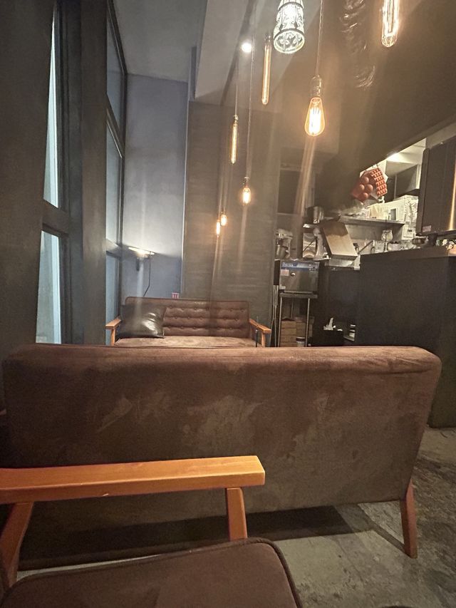 【札幌】〆パフェは「イニシャルサッポロ」へ