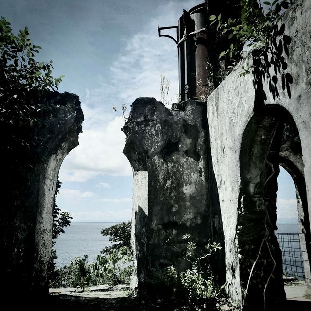 GUISI LIGHT HOUSE: PICTURESQUE VIEW