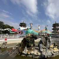 Picturesque Kaohsiung Lotus Pond