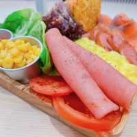 All Day Breakfast 既食材可以由客人自由配搭，岩哂為食既朋友仔～