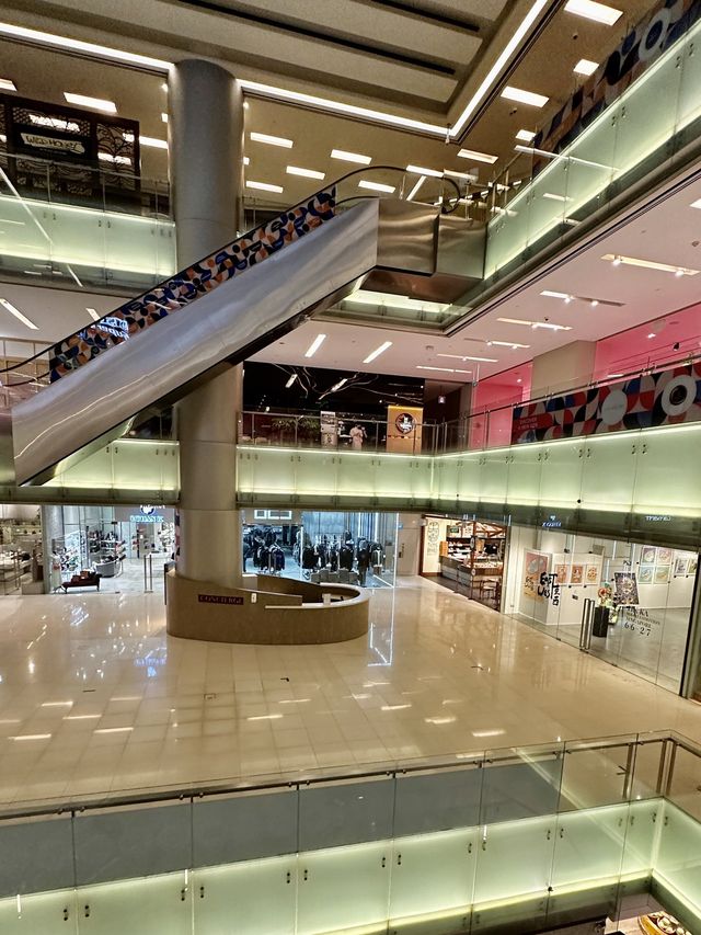 Scotts Square - Singapore