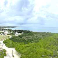 殘波岬燈塔-登99級樓梯，欣賞壯觀斷崖美景